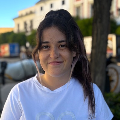 Foto Maria 400